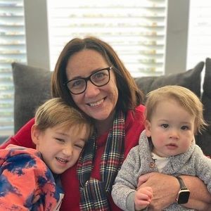 Meet your Posher, Suzanne